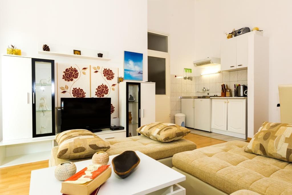 Apartments Villa Orange Zadar Eksteriør bilde