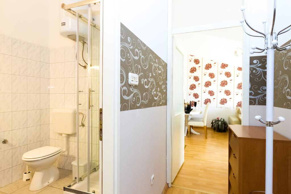 Apartments Villa Orange Zadar Eksteriør bilde
