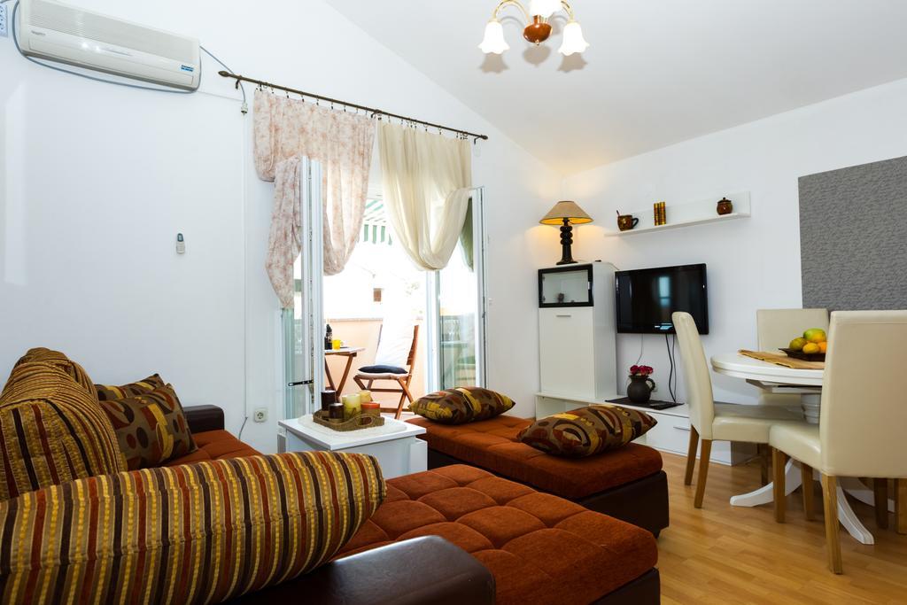 Apartments Villa Orange Zadar Eksteriør bilde